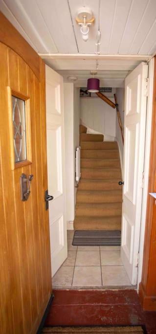 Loch Ness Village Cottage For 2 With Free Parking & Pets Welcome Drumnadrochit Exteriör bild