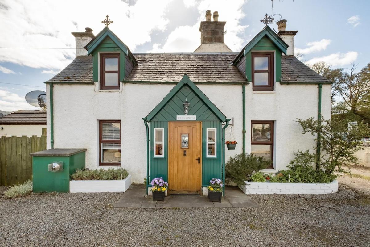 Loch Ness Village Cottage For 2 With Free Parking & Pets Welcome Drumnadrochit Exteriör bild
