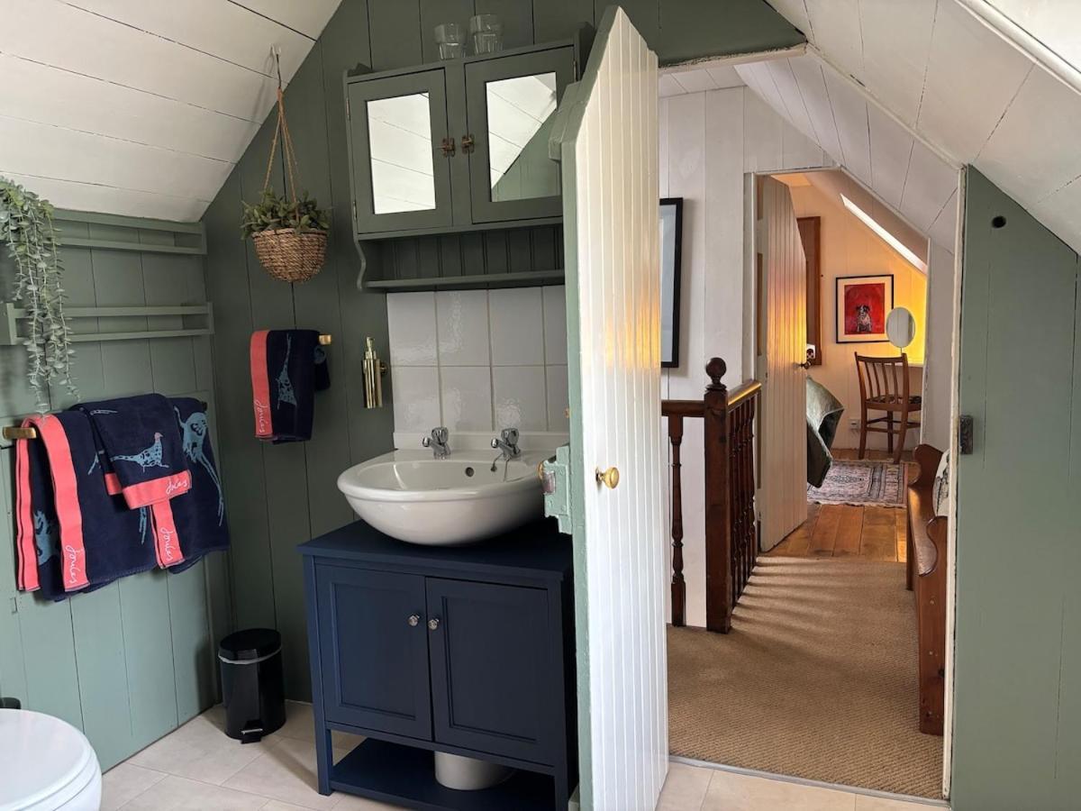 Loch Ness Village Cottage For 2 With Free Parking & Pets Welcome Drumnadrochit Exteriör bild