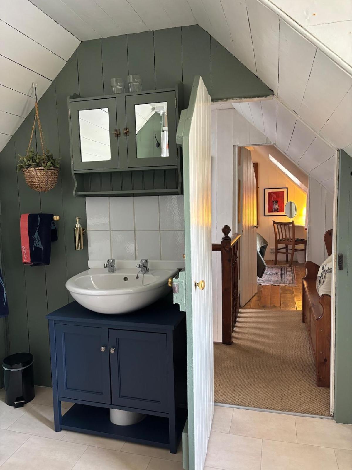 Loch Ness Village Cottage For 2 With Free Parking & Pets Welcome Drumnadrochit Exteriör bild